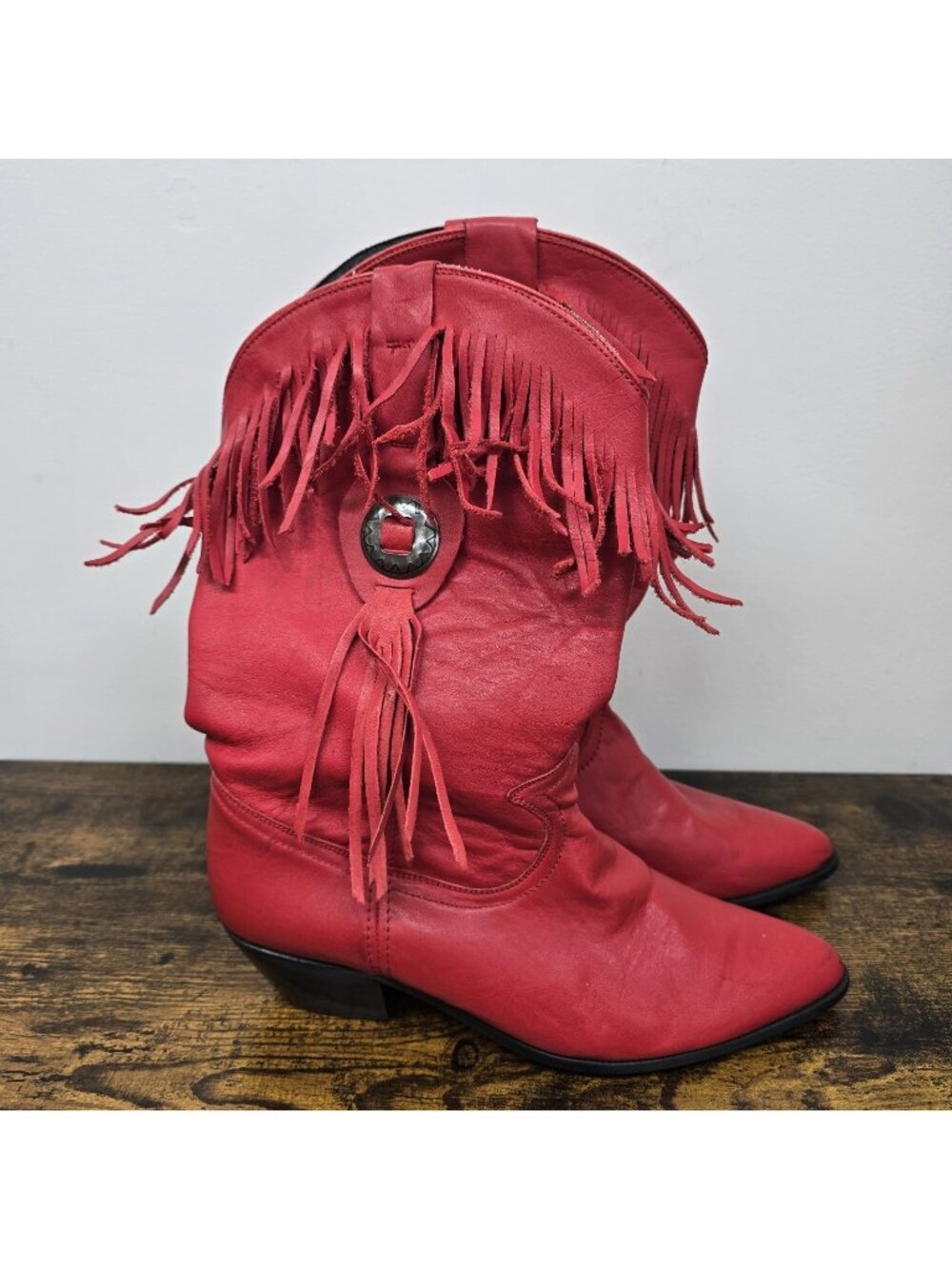 ACME Miss Rodeo USA Saddle Fringe Boots Size 8M Western Rodeo Red Leather Concho